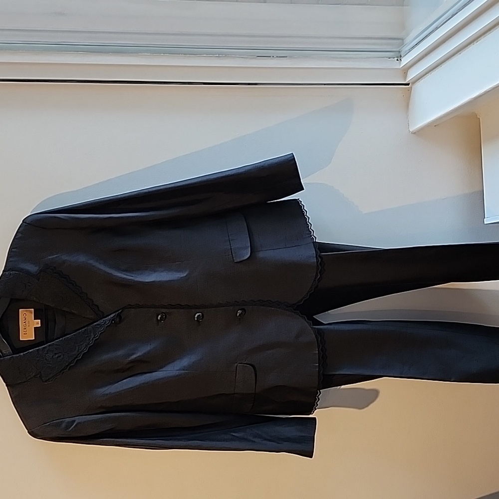 Bergamo by EBI Black Silk and Lace Jacket and Matching Pants.  Size 12.